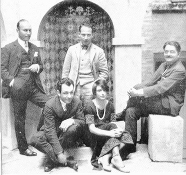 Dorothy Parker at the Algonquin Round Table